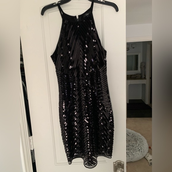 Lulu’s Ace of spades sequin dress - Picture 3 of 5